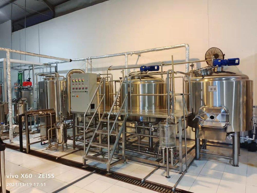 Cahaya Bintang Laut in Indonesia-1000L brewery equipment by Tiantai